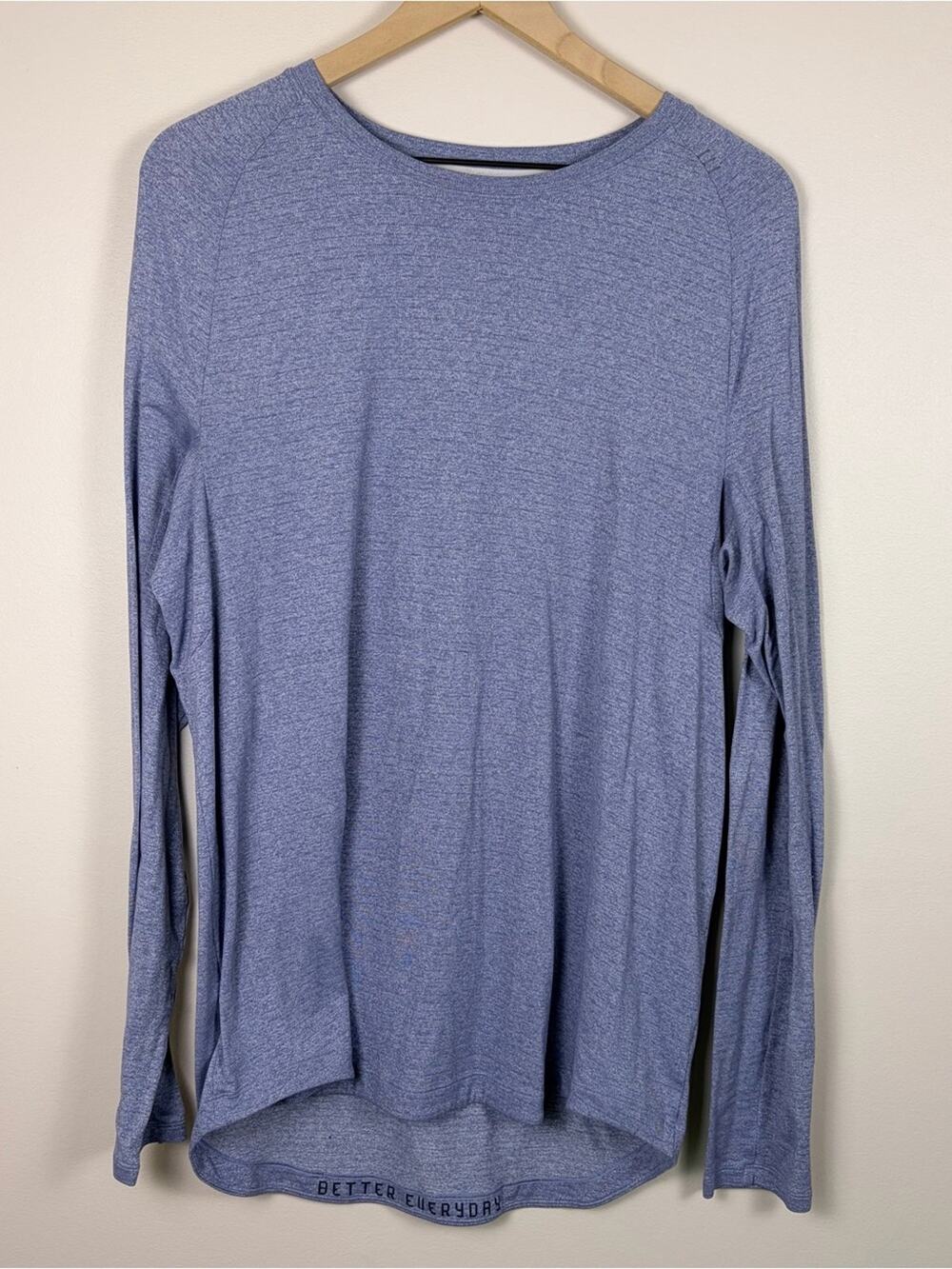 Lululemon Men’s Heathered Blue Long Sleeve Athletic Shirt Size Missing est M